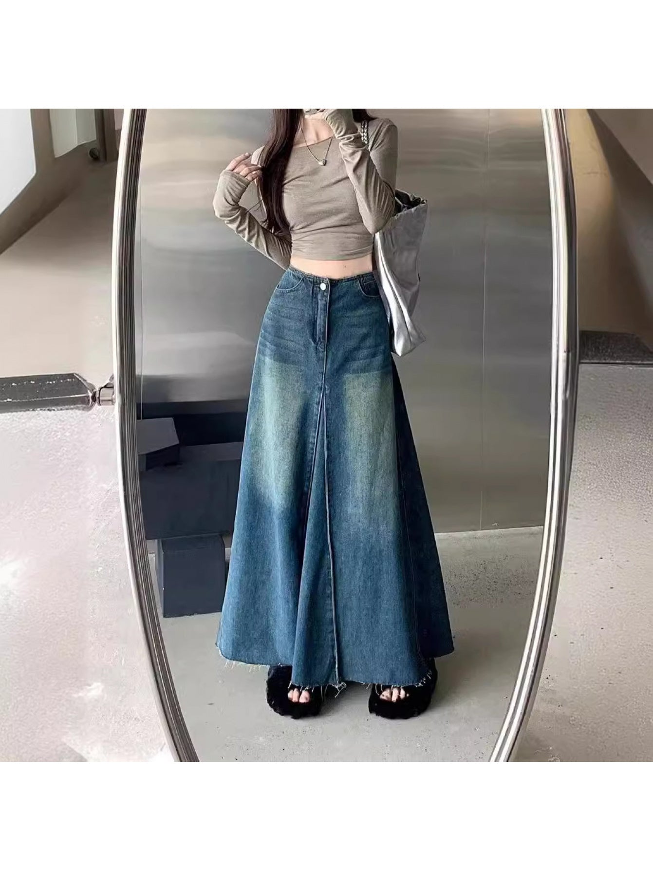 Women's Vintage Washed denim midi skirt - High Waist A-Line skirt, Non-See-Through denim, Elegant Everyday & Formal Outfits, Easy Care Vintage Look for Jeans Dresses Tops, Summer Fashion, Flared Silhouette, Nonseethrough Fabric