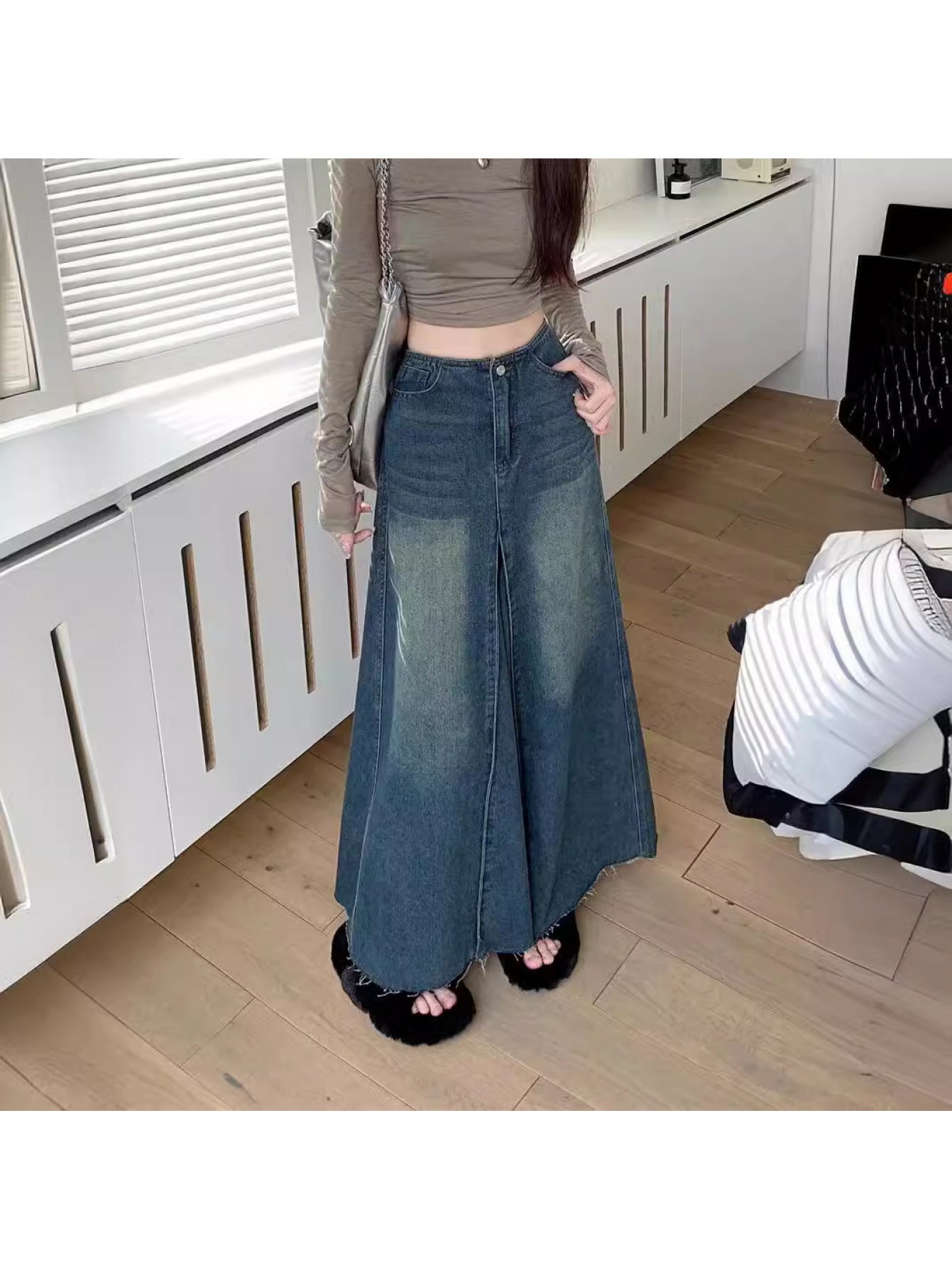 Women's Vintage Washed denim midi skirt - High Waist A-Line skirt, Non-See-Through denim, Elegant Everyday & Formal Outfits, Easy Care Vintage Look for Jeans Dresses Tops, Summer Fashion, Flared Silhouette, Nonseethrough Fabric