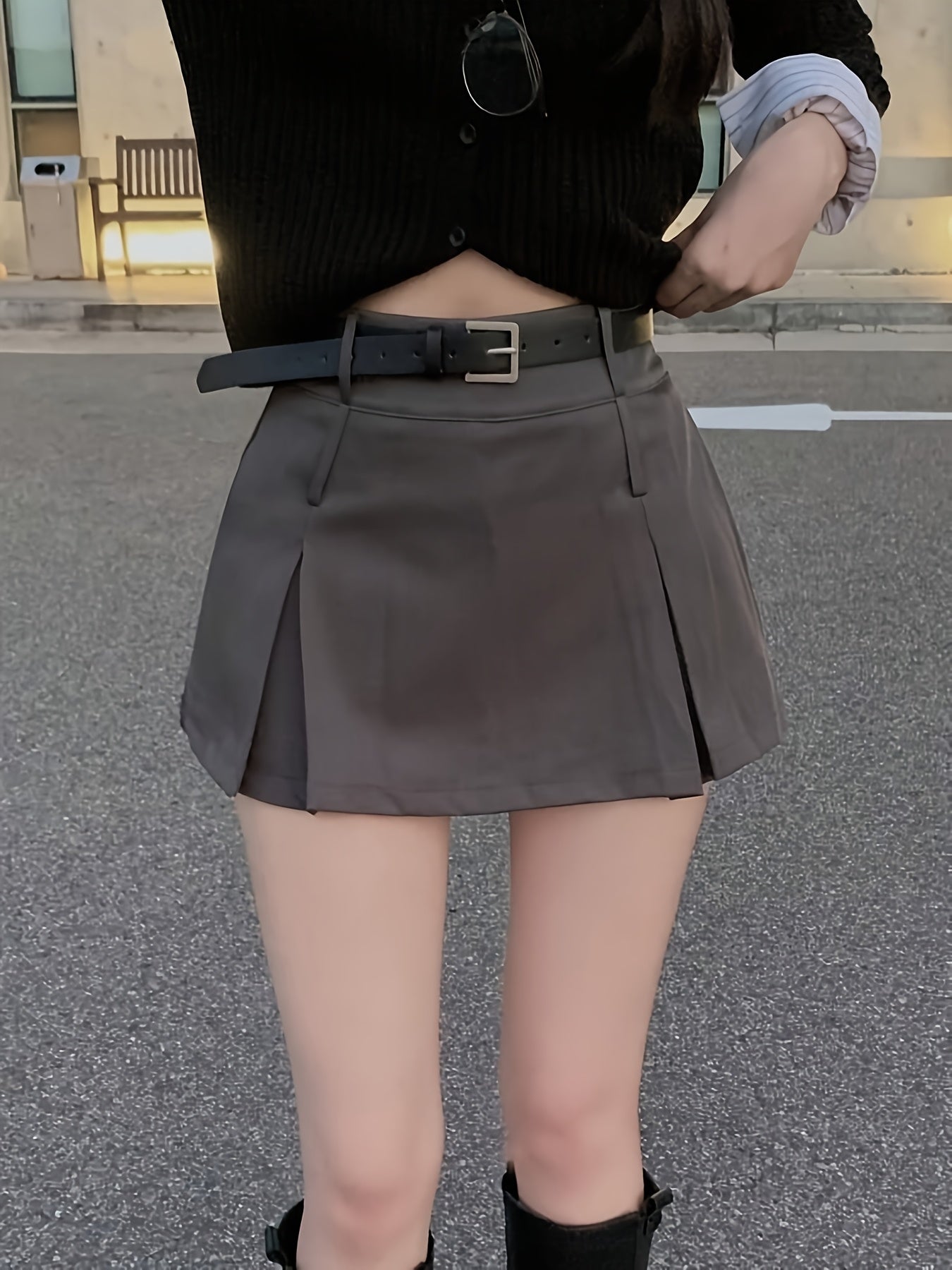 Women'S High-Waisted Pleated Mini Skirt - Black, A-Line, Zipper Closure, No Belt, Summer Fashion, Casual to Formal Wear, Casual Attire | Aline Skirt | Zipper Closure Skirt