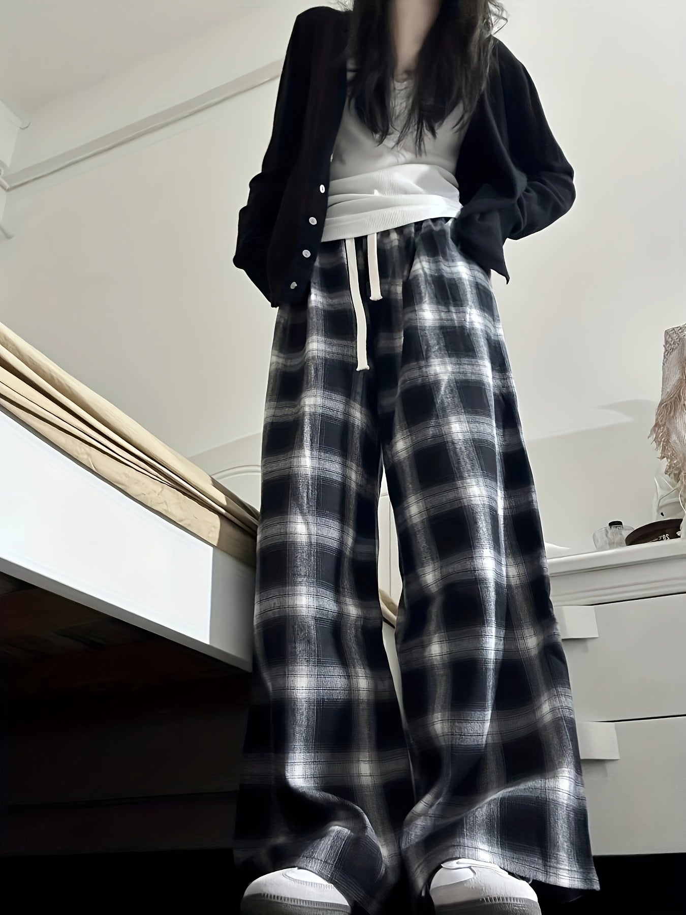 Women's Casual Plaid Wide Leg Pants - Loose Fit, Long Length, Summer Style, Black & White Geometric Pattern, Hand Wash Only, Perfect for Outdoor Leisure, Relaxed Outfit, Oversized Fashion, Flowy Fabric
