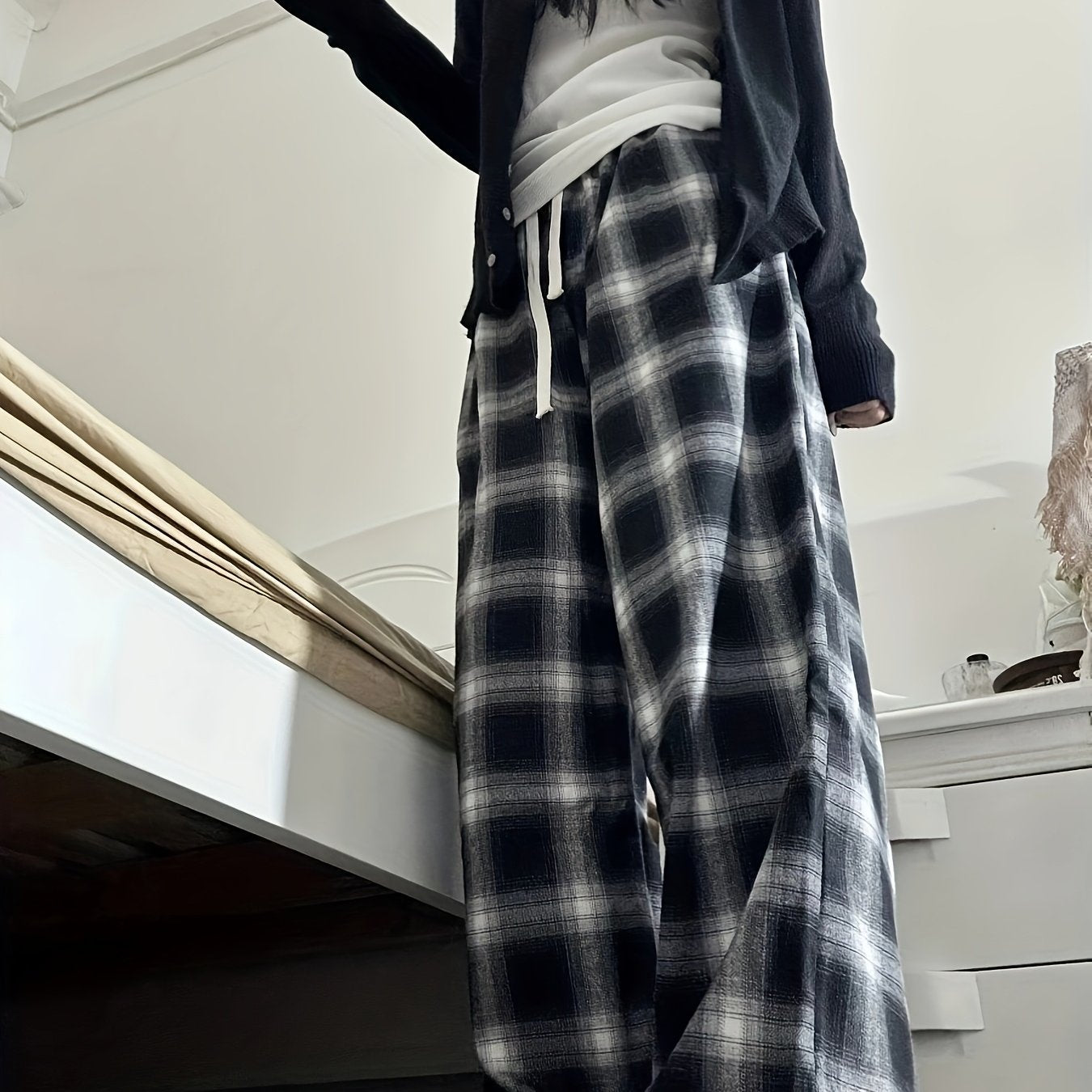 Women's Casual Plaid Wide Leg Pants - Loose Fit, Long Length, Summer Style, Black & White Geometric Pattern, Hand Wash Only, Perfect for Outdoor Leisure, Relaxed Outfit, Oversized Fashion, Flowy Fabric