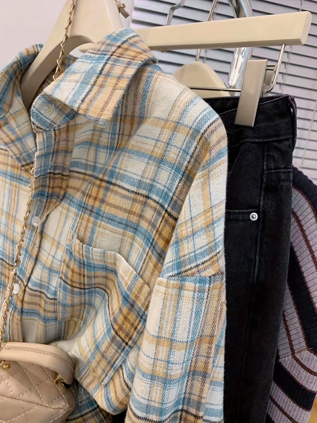 Women'S Vintage Plaid Button-Up Shirt Jacket with Pockets - Long Sleeve, Lapel Collar, Casual Style, Orange & White Checkered Pattern, Perfect for Casual Attire, Allseason Jacket | Classic Checkered Jacket | Structured Design