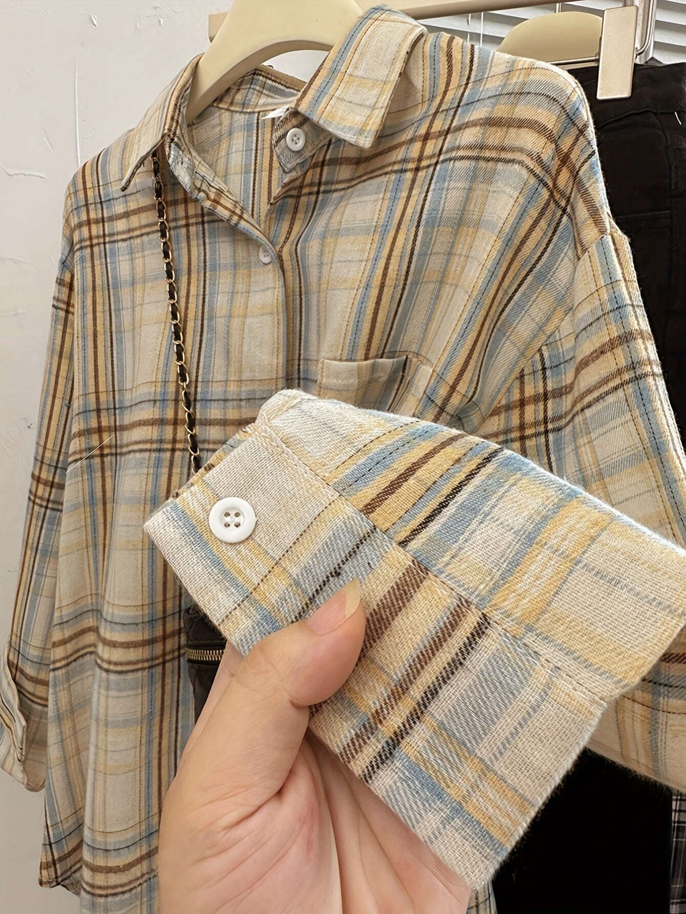 Women'S Vintage Plaid Button-Up Shirt Jacket with Pockets - Long Sleeve, Lapel Collar, Casual Style, Orange & White Checkered Pattern, Perfect for Casual Attire, Allseason Jacket | Classic Checkered Jacket | Structured Design