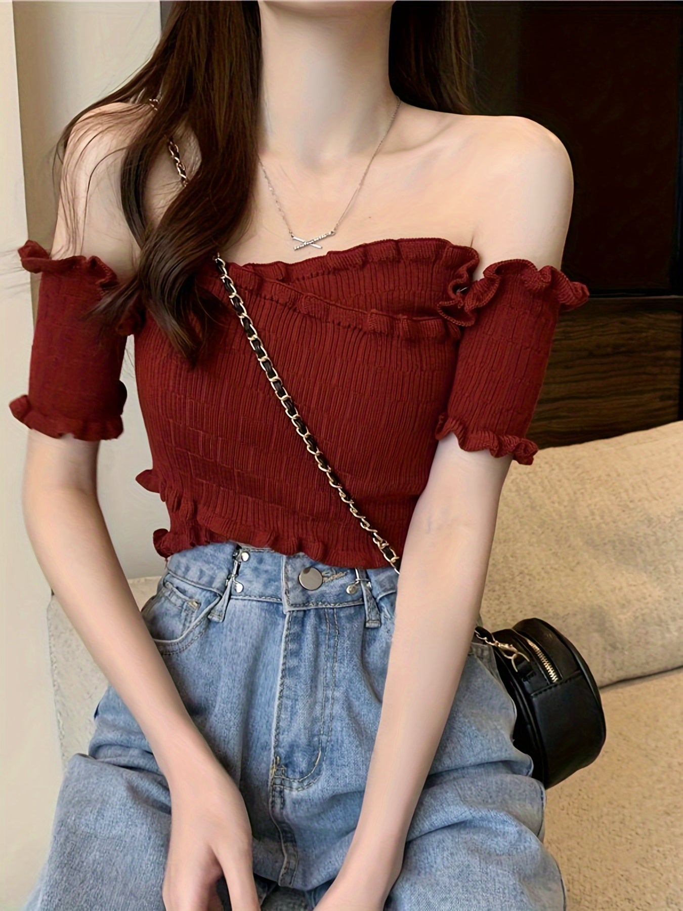 Women'S Off-Shoulder Crop Top - Slim Fit Ruffled Short Sleeve Blouse, Solid Black Casual Summer T-Shirt with Lettuce Trim Detail, Breathable & Stylish for Casual Attire, Versatile Fashion | Ruffled Shoulder Detail | Glossy Texture
