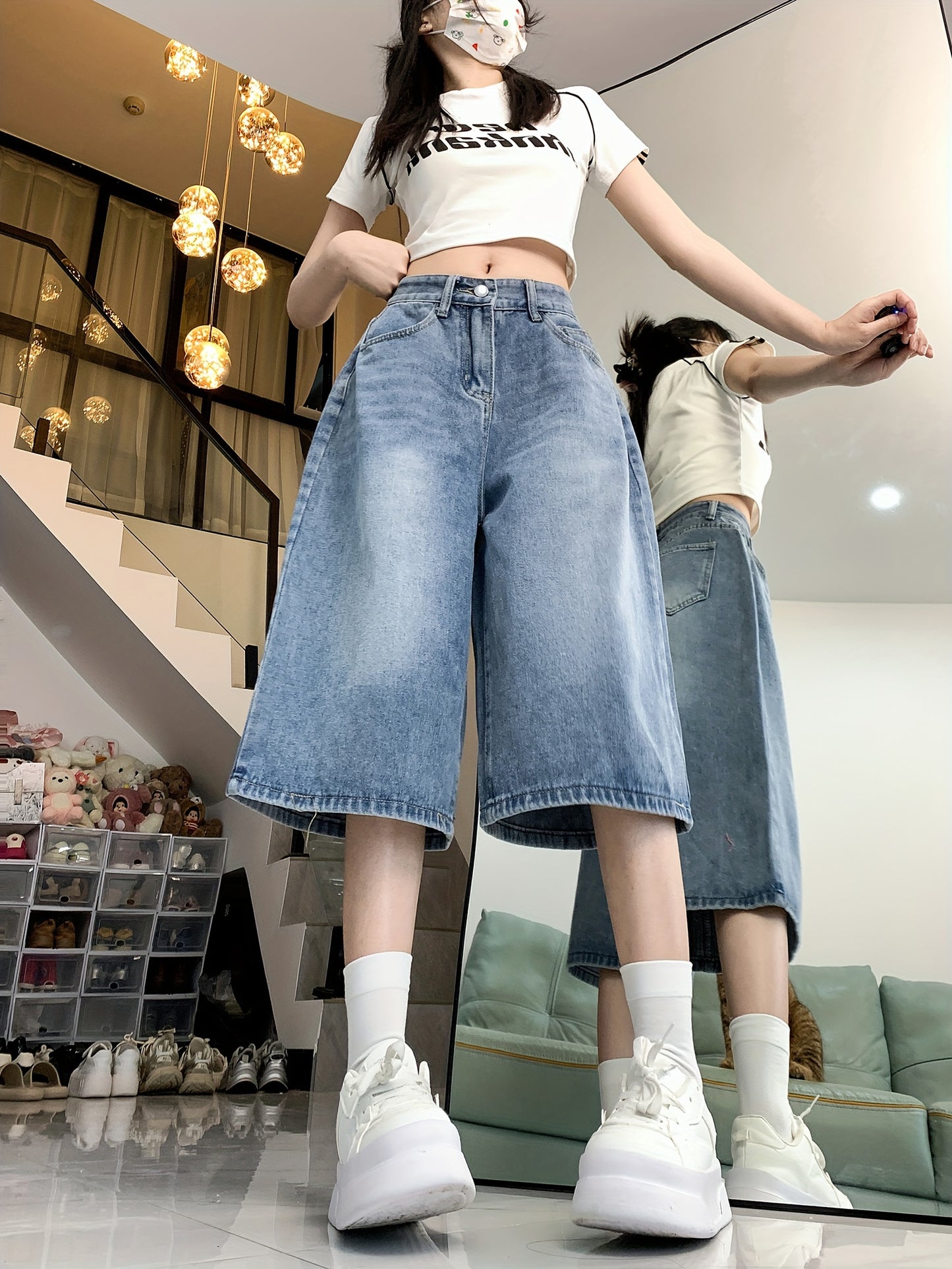 Women'S High-Waisted Denim Shorts, Casual Straight Leg Button Fly Jean Capris, Solid Color, Slight Stretch, with Washed Detail, for Spring\u002FSummer