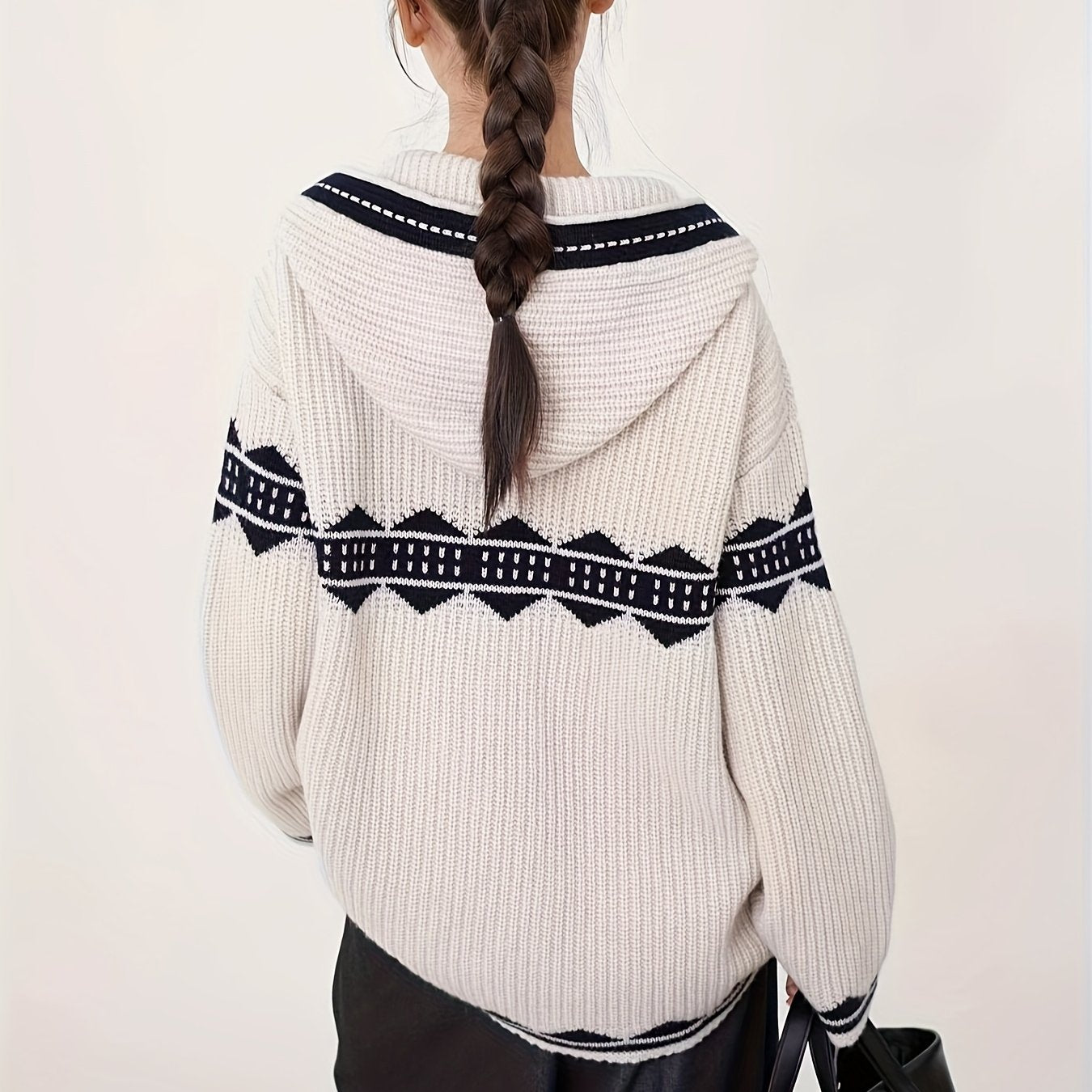 Luxurious 100% Merino Wool Women'S Cardigan with Hood - Elegant V-Neck, Long Sleeve, Striped Pattern, Thick Casual Knit Outerwear for Fall\u002FWinter, Plush Warmth, Stylish and Cozy