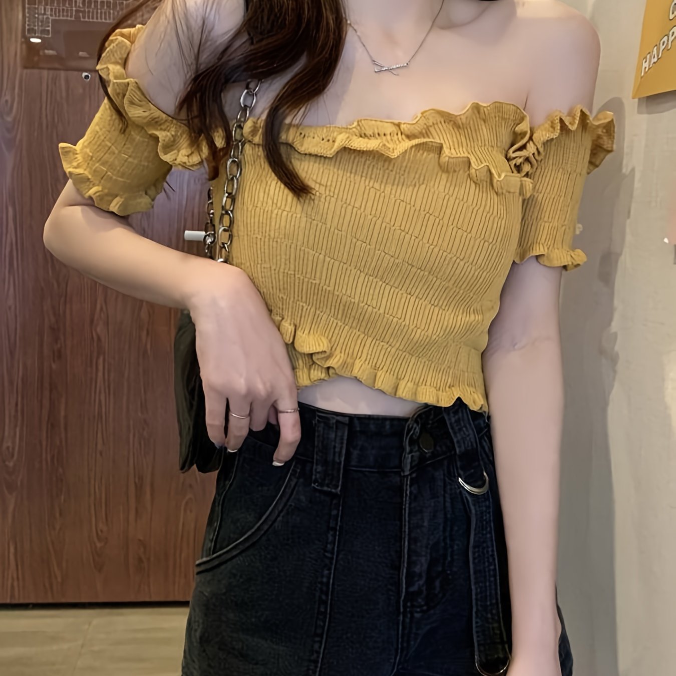 Women'S Off-Shoulder Crop Top - Slim Fit Ruffled Short Sleeve Blouse, Solid Black Casual Summer T-Shirt with Lettuce Trim Detail, Breathable & Stylish for Casual Attire, Versatile Fashion | Ruffled Shoulder Detail | Glossy Texture