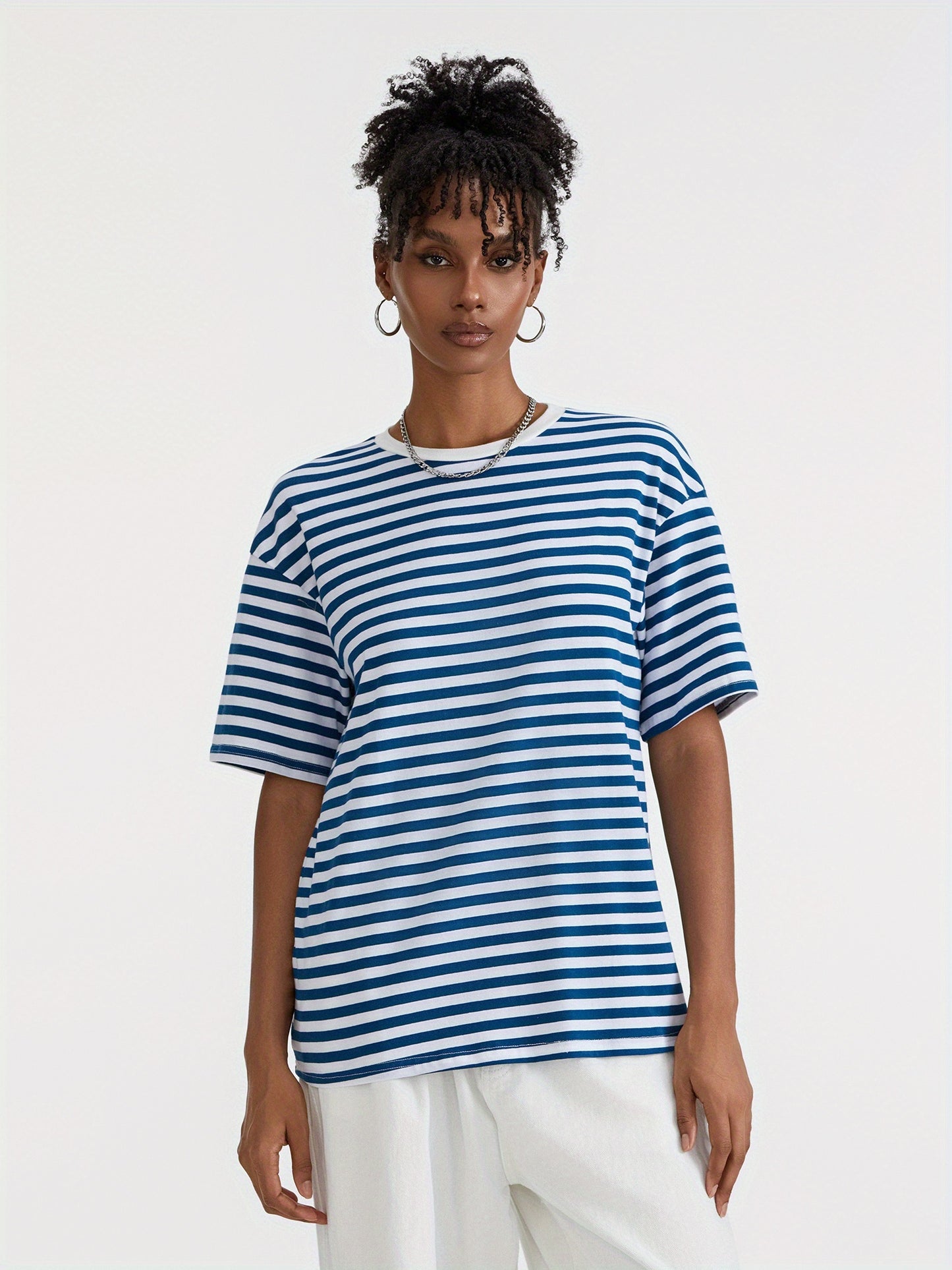 Women Short Sleeve T-Shirts Stripe Contrast Color Round Neck Shirts Summer Casual Loose Fit Tops Streetwear