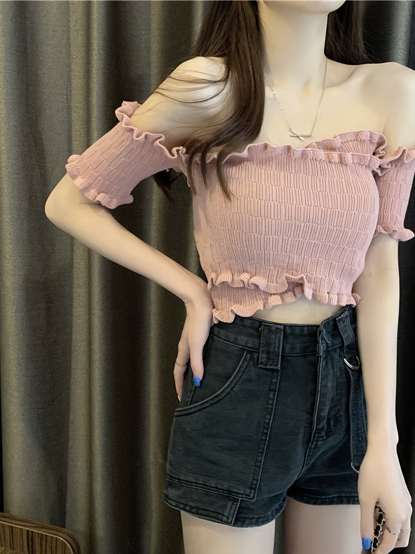 Women'S Off-Shoulder Crop Top - Slim Fit Ruffled Short Sleeve Blouse, Solid Black Casual Summer T-Shirt with Lettuce Trim Detail, Breathable & Stylish for Casual Attire, Versatile Fashion | Ruffled Shoulder Detail | Glossy Texture